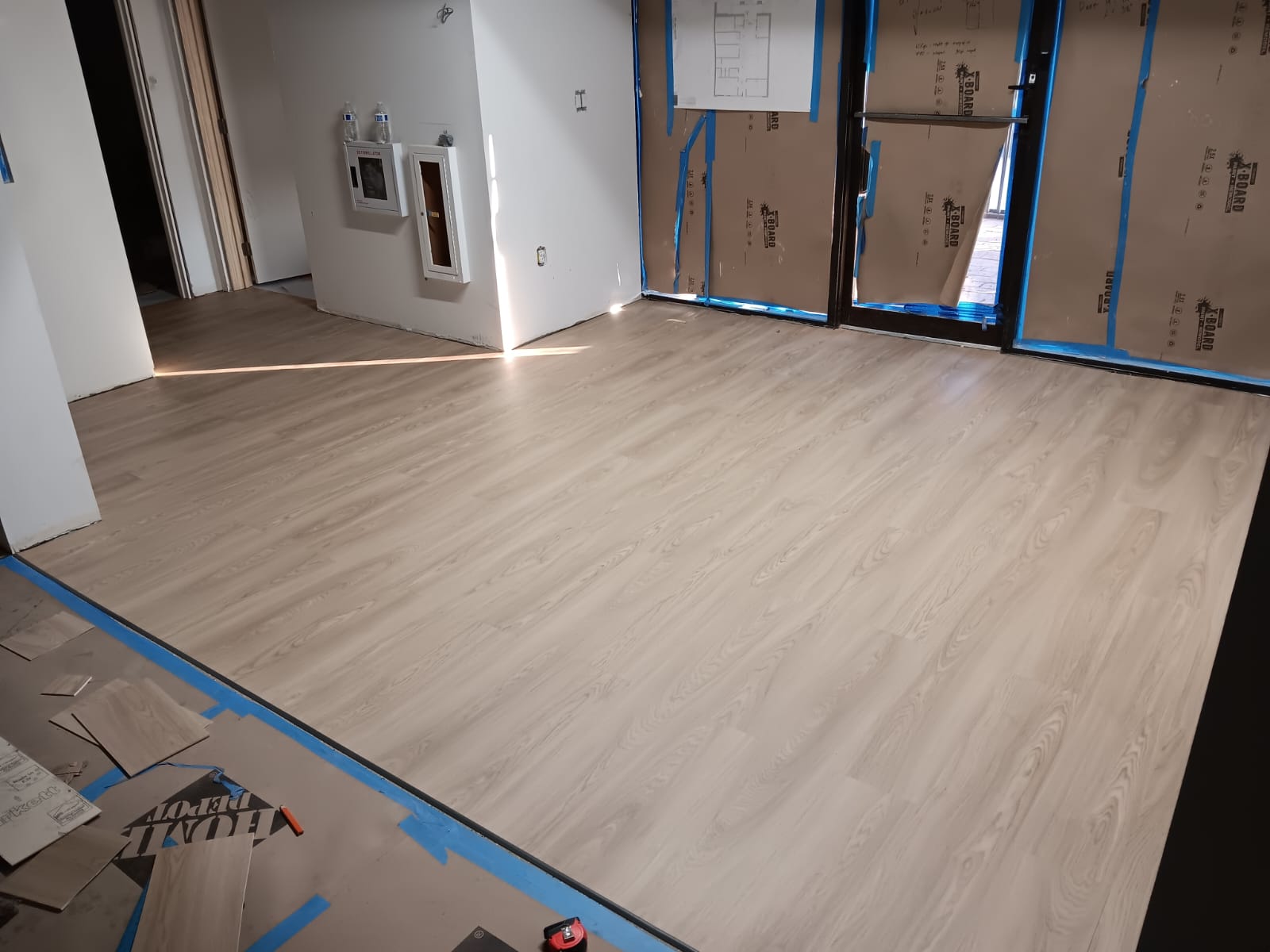 Seamless LVP flooring